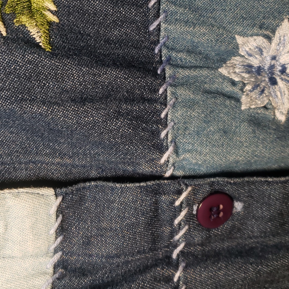 Vintage Patchwork, Kneedlepoint Women's Button Do… - image 6